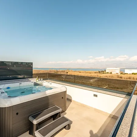 Seaview Mar With Pool, Jacuzzi And Sauna Willa *