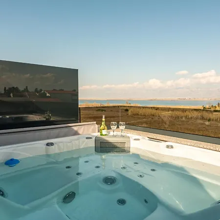 Seaview Mar With Pool, Jacuzzi And Sauna Privlaka (Zadar)