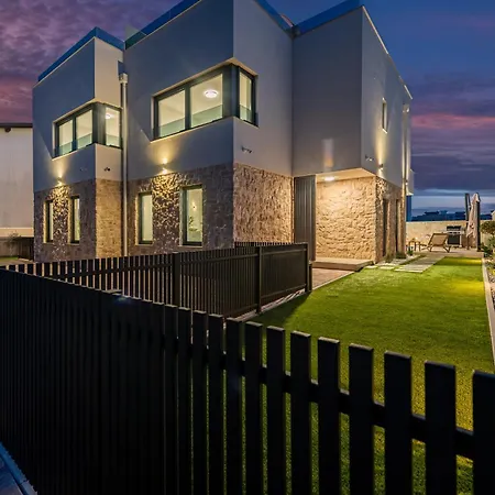 Willa Seaview Mar With Pool, Jacuzzi And Sauna *