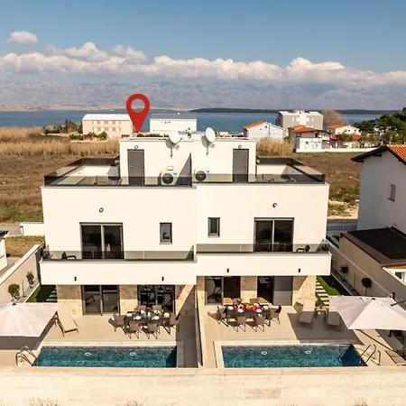 Seaview Mar With Pool, Jacuzzi And Sauna *