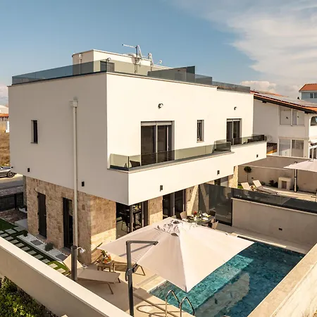 Willa Seaview Mar With Pool, Jacuzzi And Sauna Privlaka (Zadar)