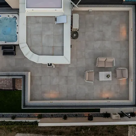 Seaview Mar With Pool, Jacuzzi And Sauna Willa