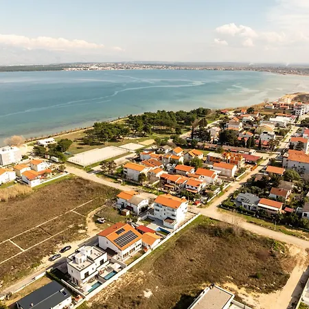 Seaview Mar With Pool, Jacuzzi And Sauna Willa Privlaka (Zadar)